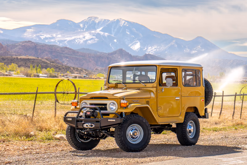 Buy and Sell Land Cruisers