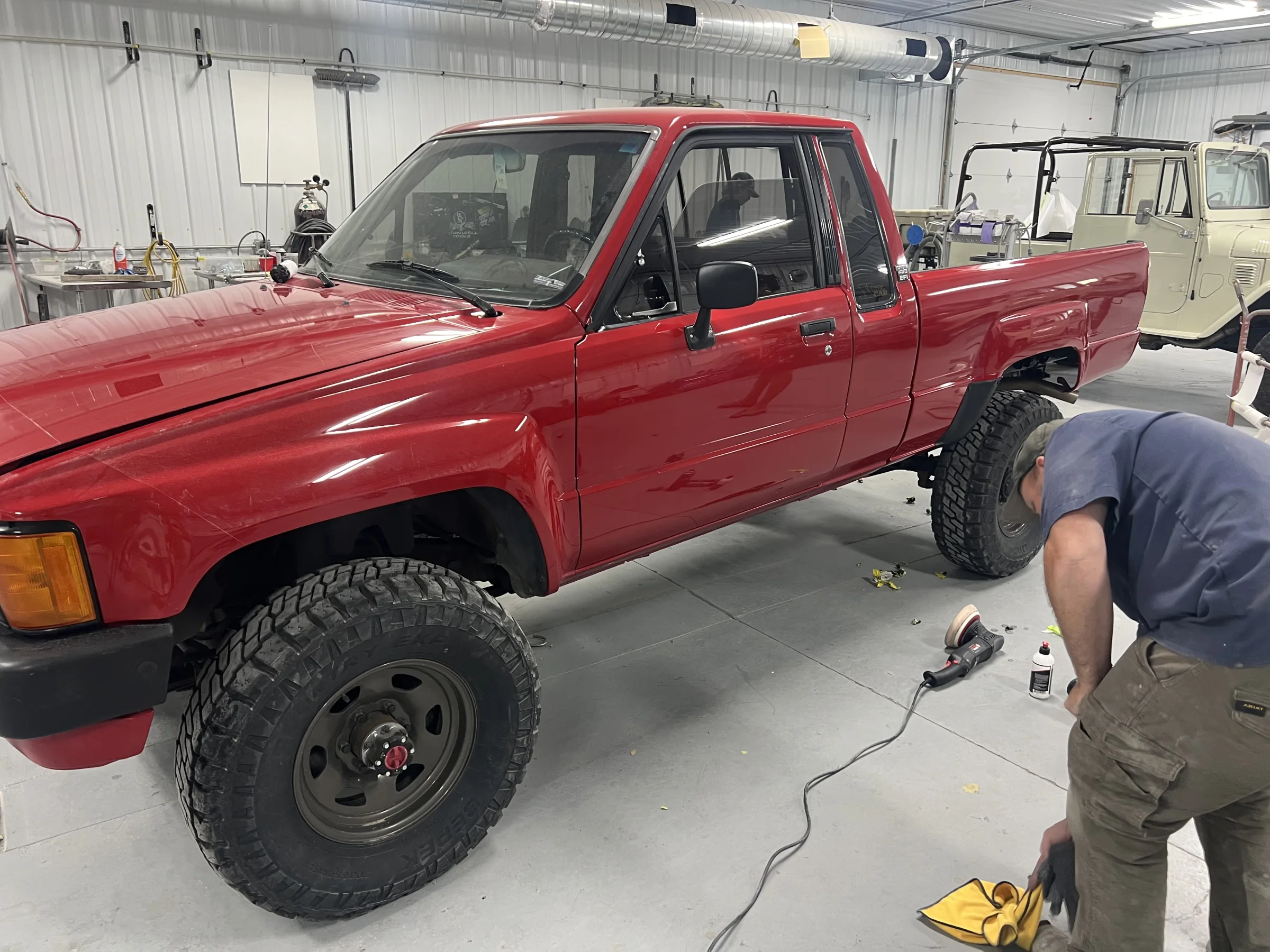 1985 Toyota Pickup Bed Rust