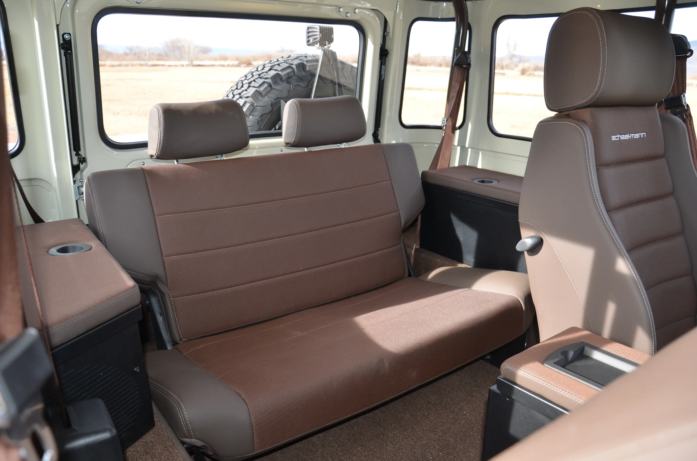 Rear Bestop seat covered in matching Scheel-man cloth