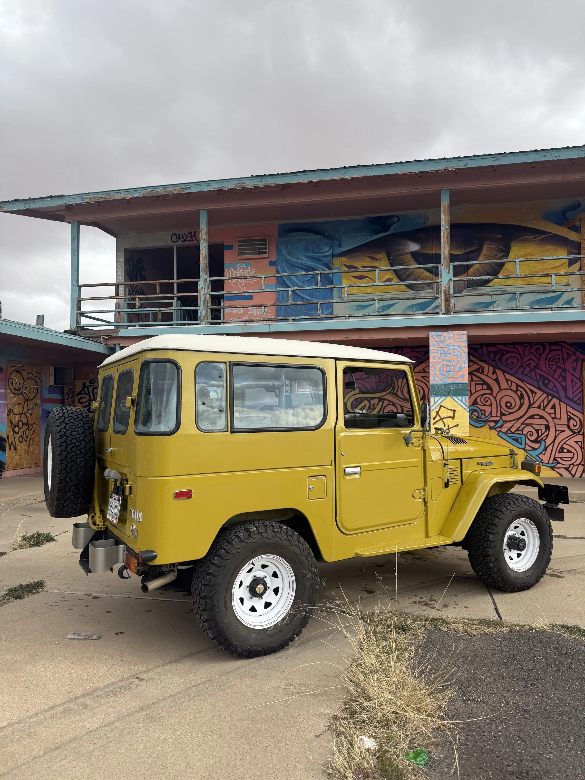 Yellow survivor FJ40 during the road trip back to the shop