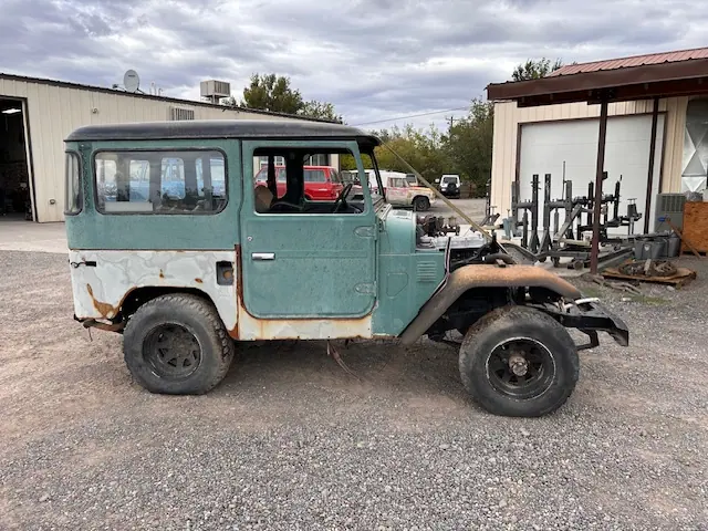 1976 FJ40 Project