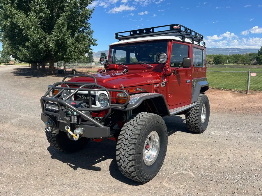 Custom FJ40 LS3 Resto-mod