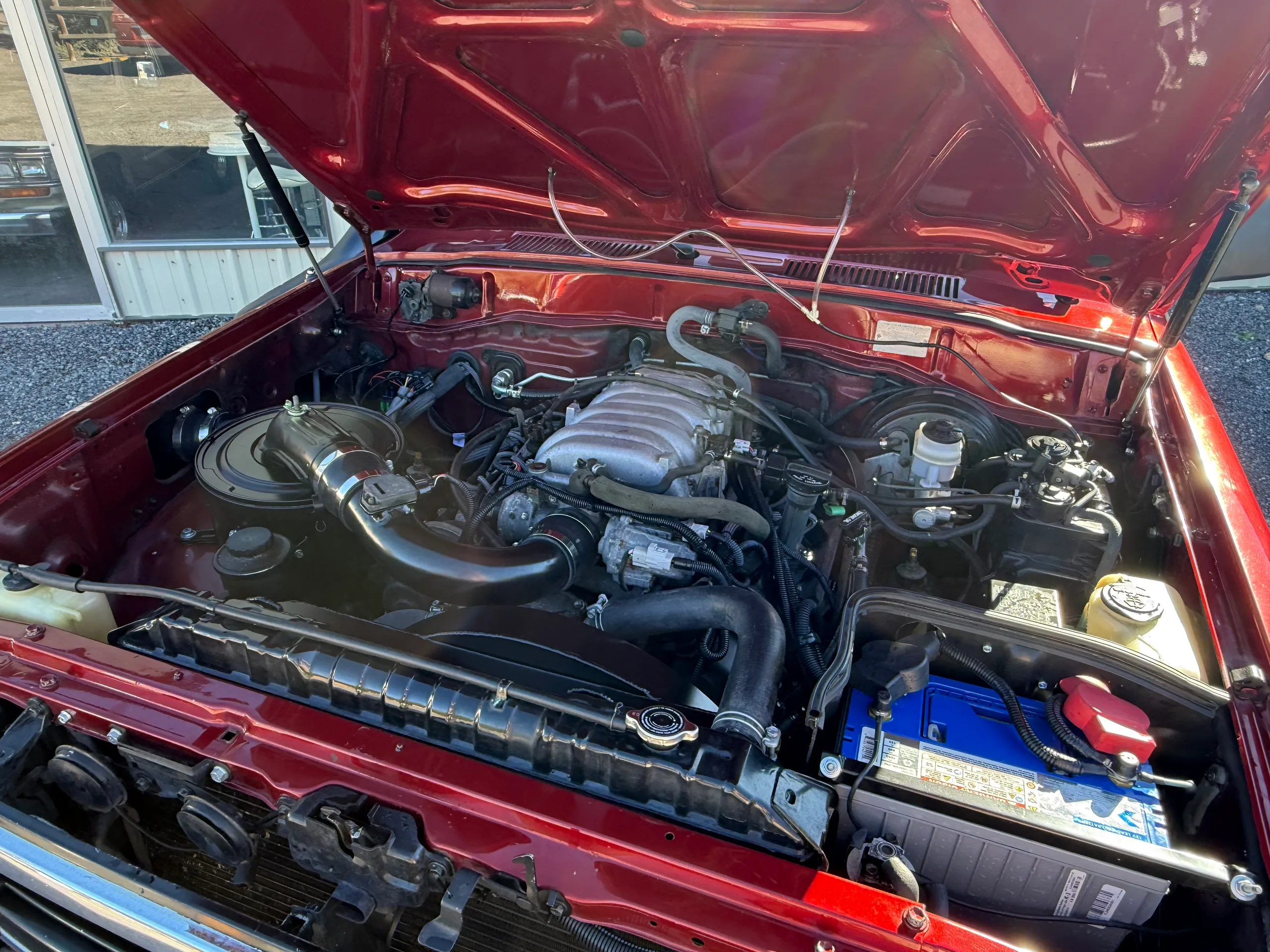 2UZ 4.7L Toyota V8 engine installed in the 1990 FJ80