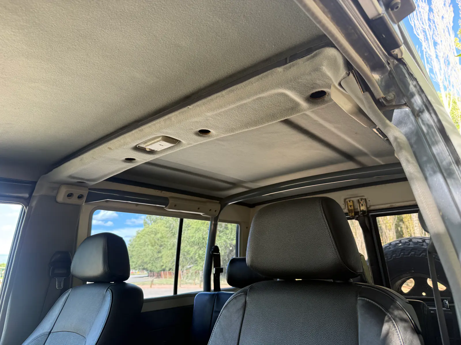 1985 BJ73 Land Cruiser interior roof and roll bar