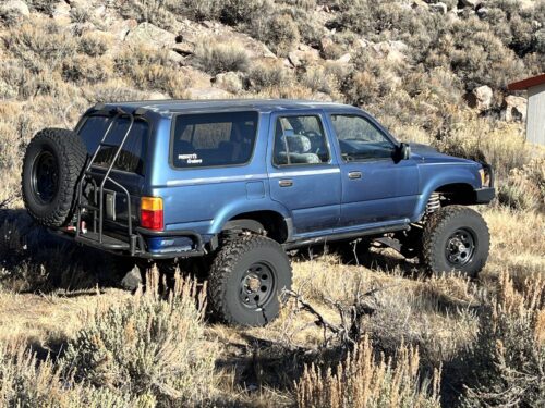 Cummins Diesel 1991 Toyota 4 Runner with FZJ80 Axles - Image 4