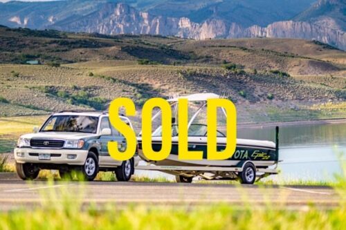 Toybota!  Matching 1999 Toyota Land Cruiser and Toyota Epic 22 Ski Boat