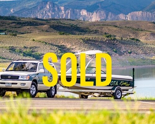 Toybota!  Matching 1999 Toyota Land Cruiser and Toyota Epic 22 Ski Boat