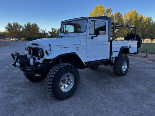 Custom FJ45 LWB Pickup - Image 2