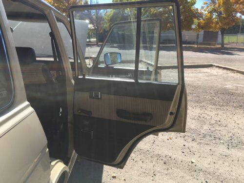 Very Clean Low Mile Survivor 1987 FJ60 - Image 18