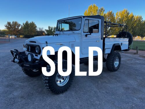 Custom FJ45 LWB Pickup