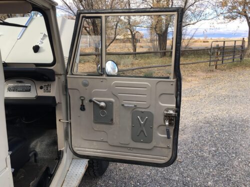1971 FJ40 nicknamed Cyclops - Image 14