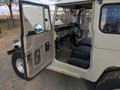 1971 FJ40 nicknamed Cyclops - Image 15