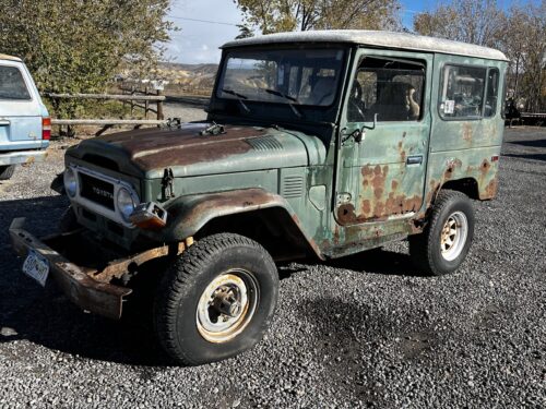 1977 FJ40 Nickname "Grusty" (Green and Rusty) - Image 2