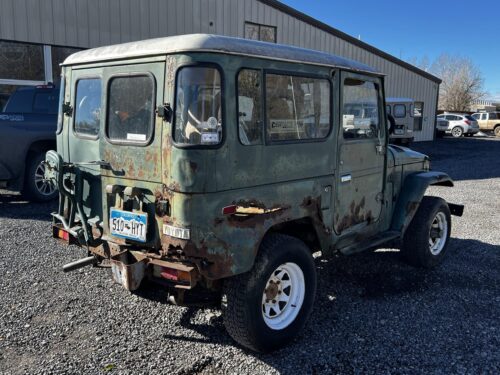 1977 FJ40 Nickname "Grusty" (Green and Rusty) - Image 4