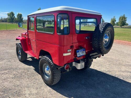 Refurbished 1969 Toyota Land Cruiser FJ40 - Image 6