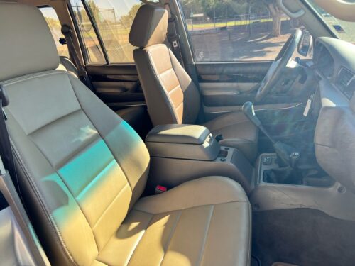 5.9L Cummins powered 80 series Land Cruiser (Lexus LX450) - Image 22