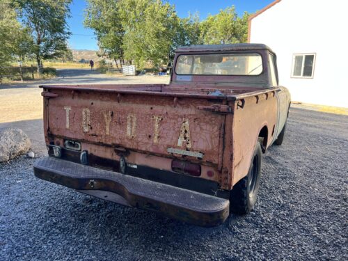 1967 Toyota Stout Pickup - Image 8