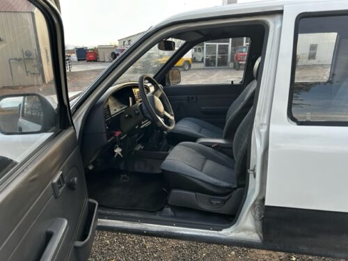 The Trifecta! 1996 Left Hand Drive Toyota HiLux Double Cab Pickup - Image 15