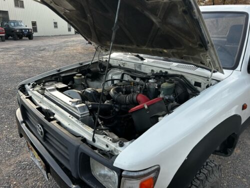 The Trifecta! 1996 Left Hand Drive Toyota HiLux Double Cab Pickup - Image 4