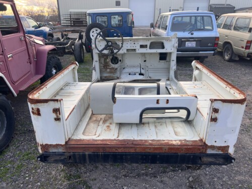 Excellent Builder 1975 FJ40 - Image 5