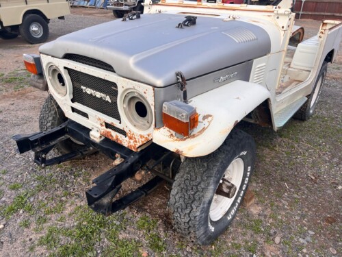 Excellent Builder 1975 FJ40 - Image 6