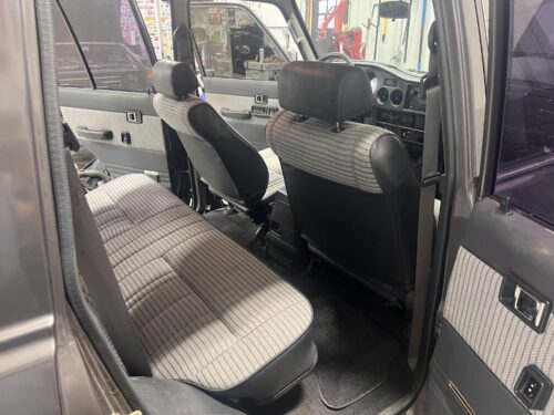 Clean 1990 FJ62 - Image 7