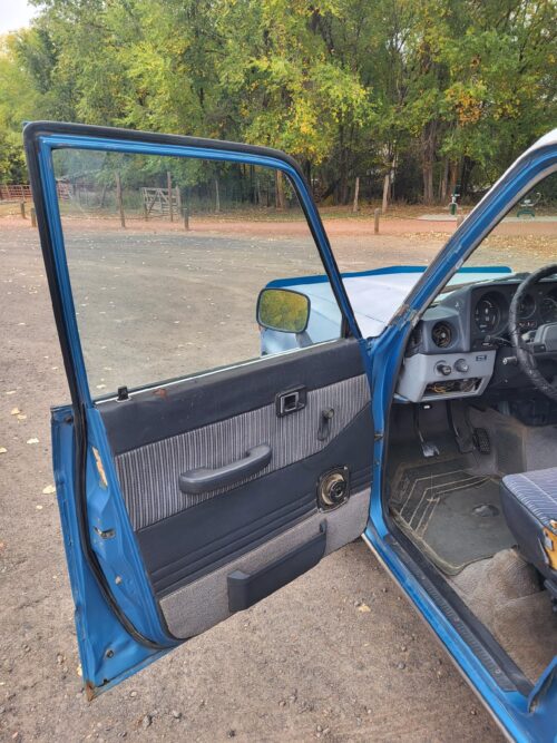 Low Mile 1984 FJ60 - Image 17