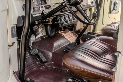 1969 FJ40 Stage 3 Body-off Resto-mod with Cummins Diesel. - Image 6