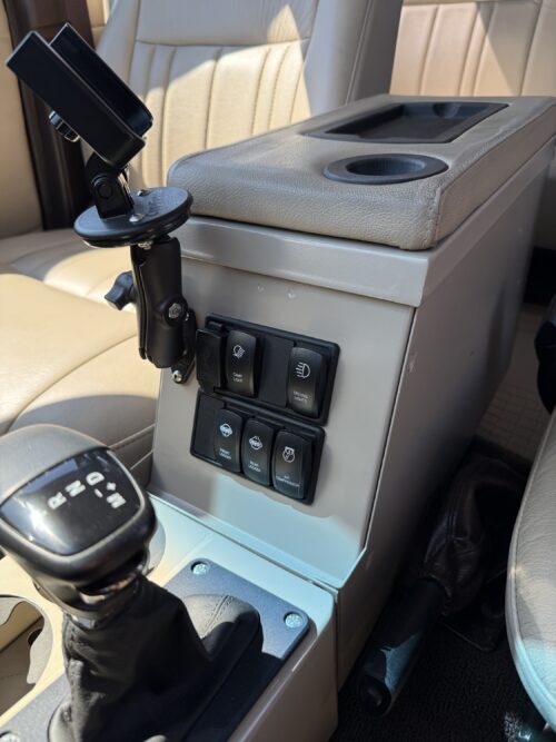 Diesel Automatic FJ60 /FZJ80 Land Cruiser - Image 6