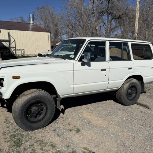 Cable locked HJ60 Land Cruiser project