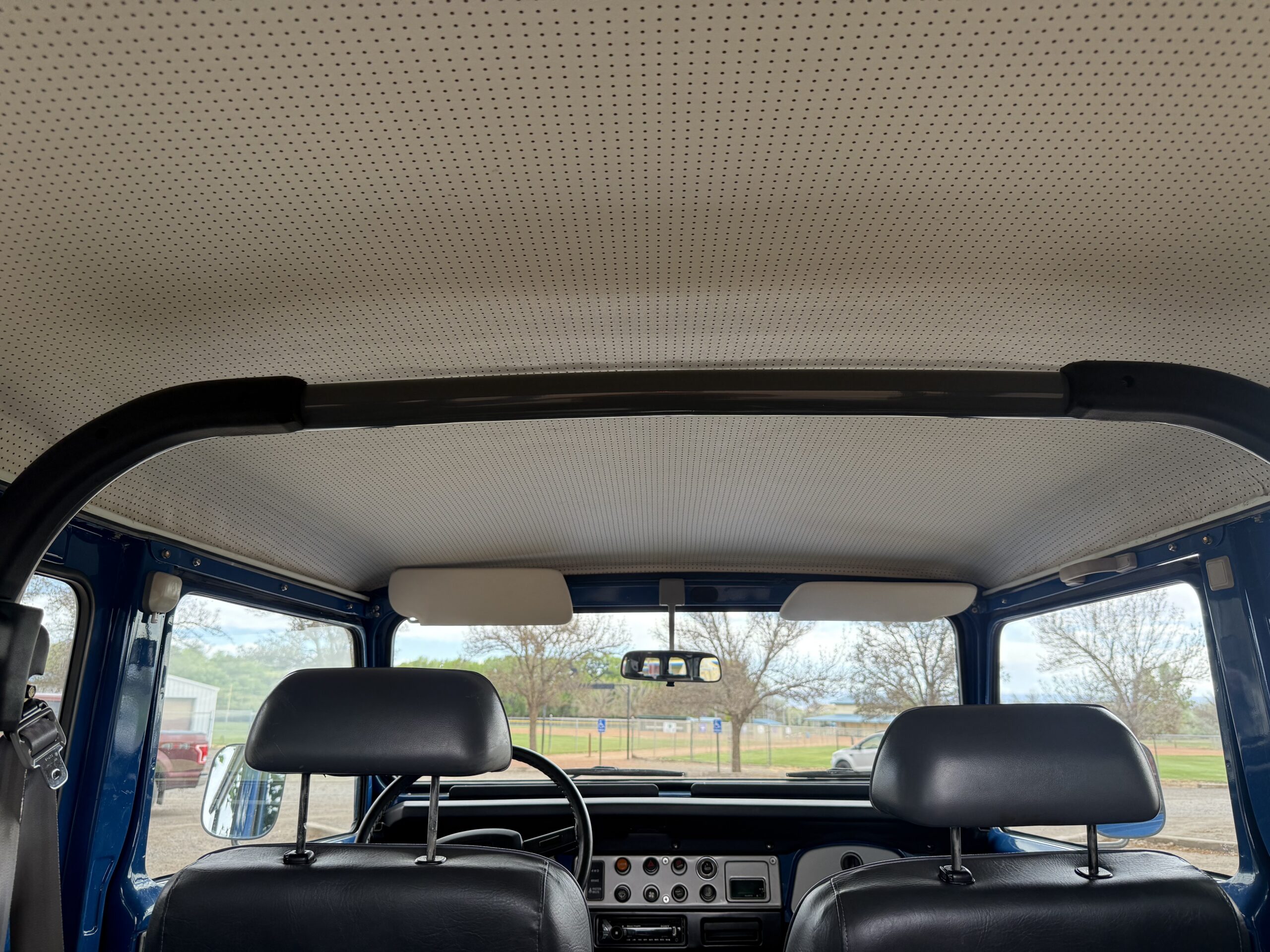 US Spec 1983 FJ40 Toyota Land Cruiser - Image 6