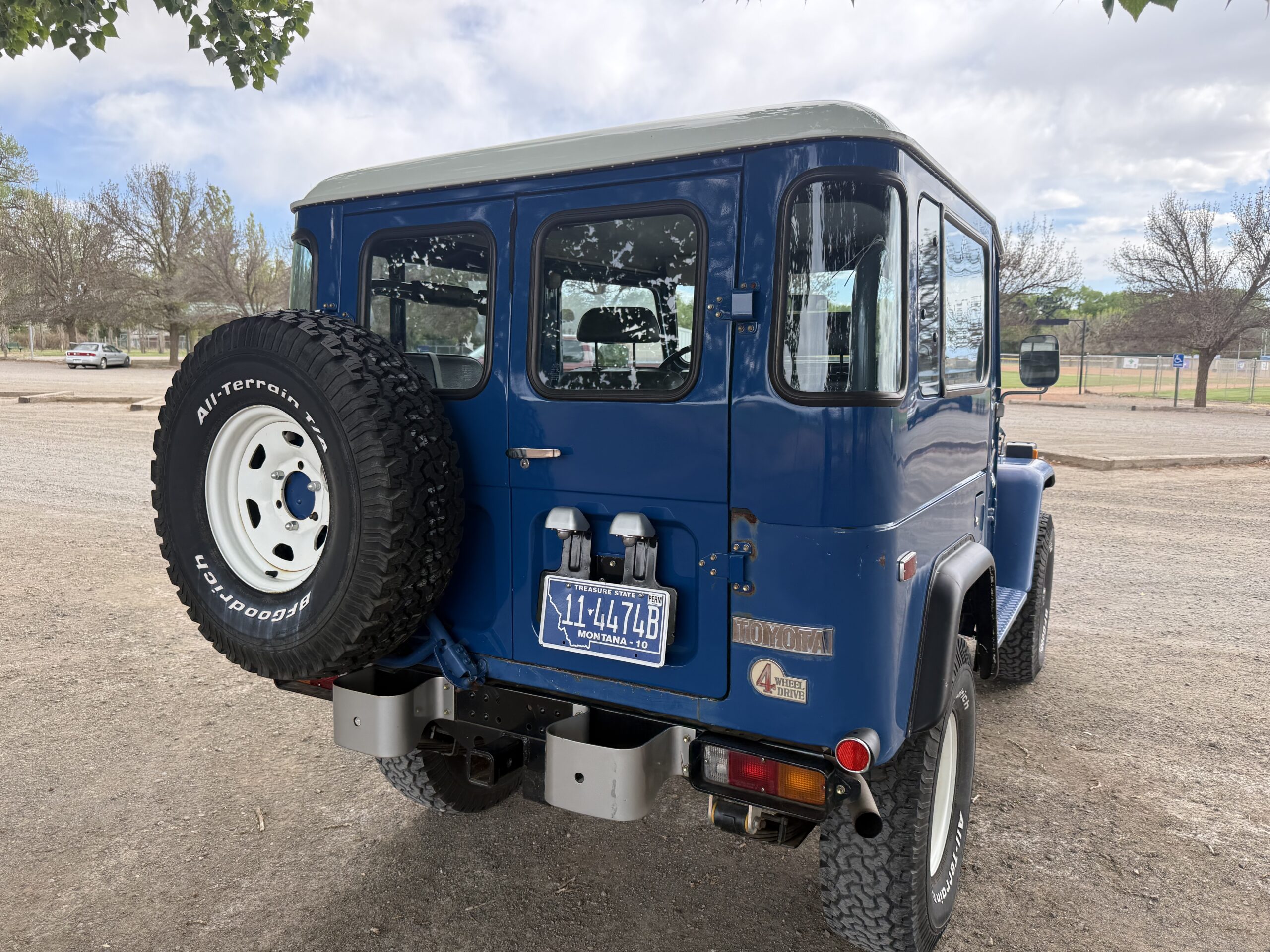 US Spec 1983 FJ40 Toyota Land Cruiser - Image 4