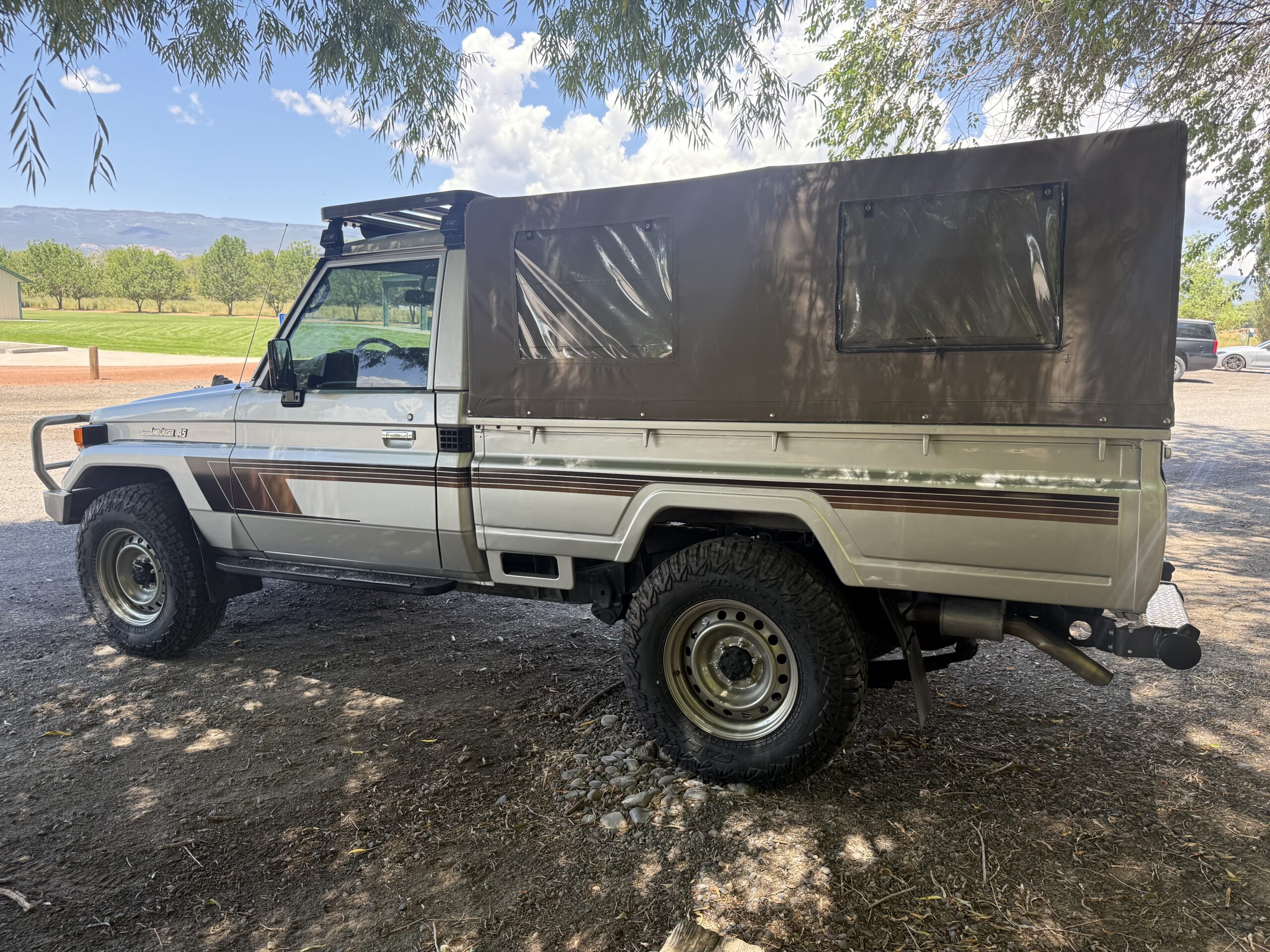 1998 FZJ75 Land Cruiser Pickup - Image 5