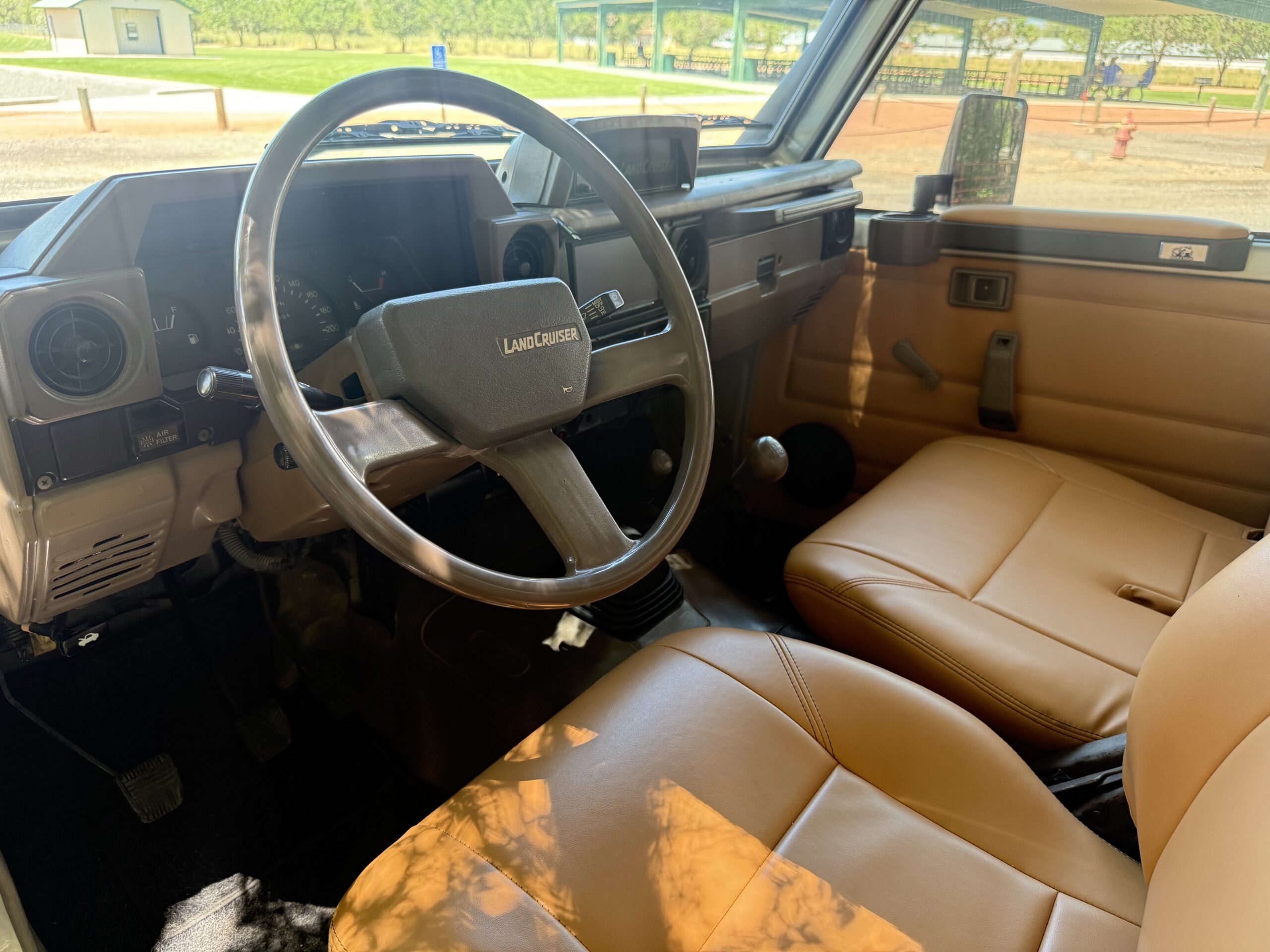 1998 FZJ75 Land Cruiser Pickup - Image 19