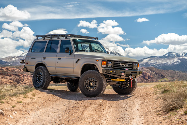 1987 FJ60 and FZJ80 restomod photograph 22