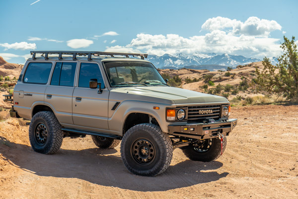 1987 FJ60 and FZJ80 restomod photograph 46