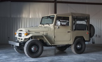 81 FJ40 Bighorn Toyota